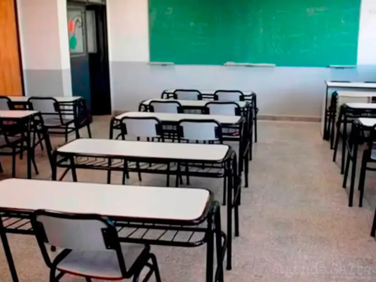 Alumnita de 10 años encontró a su profesor viendo un video porno en plena  clase