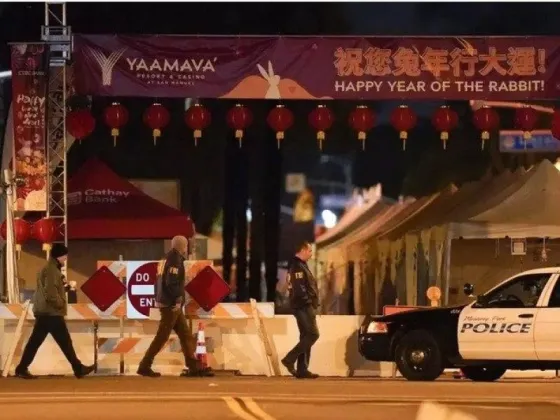 Tiroteo masivo en Estados Unidos: al menos 10 muertos a la salida de un festejo por el Año Nuevo chino