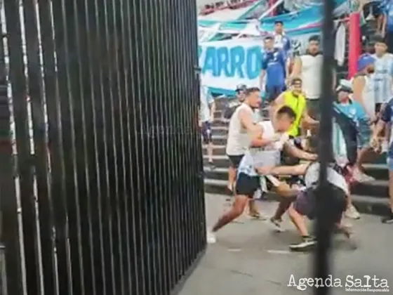 La barra de Gimnasia y Tiro se peleó en Santa Fe