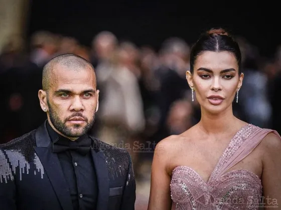 “Cornuda” y “desvergonzada”: la mujer de Dani Alves habló del calvario que vive