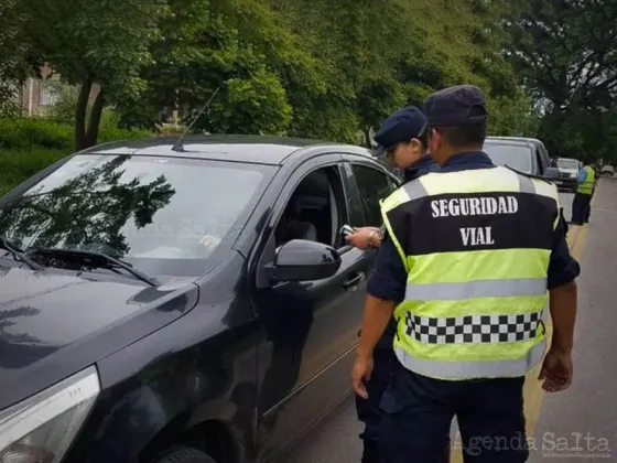 Multas de tránsito: Casi 90 mil pesos de multa por manejar alcoholizado o a alta velocidad