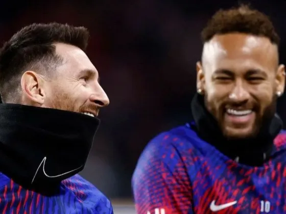 Lionel Messi fue a la fiesta de cumpleaños de Neymar y se sacó una foto junto a una leyenda del deporte