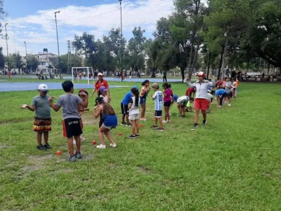 Colonias municipales: cerró otro año de integración con la participación de 3500 chicos