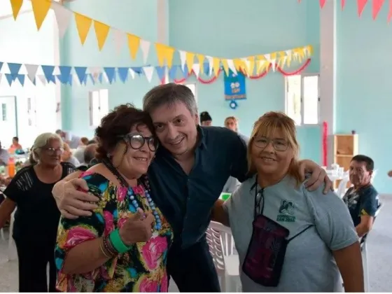 Máximo Kirchner en el Centro de abuelos y abuelas ubicado en el nuevo Parque de la Integración Tierra, Techo y trabajo de La Matanza