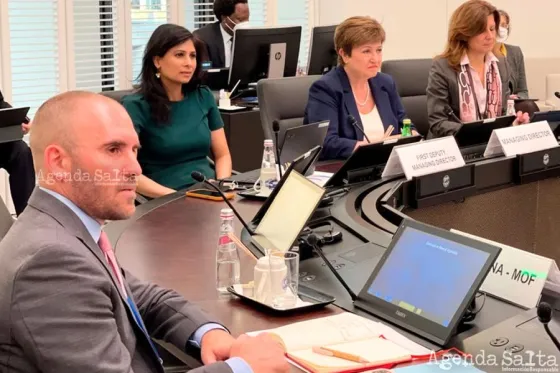 Guzmán, durante la reciente reunión de primavera FMI-Banco Mundial. A su izquierda, Gita Gopinath y Kristalina Georgieva, las número uno y dos del Fondo Monetario