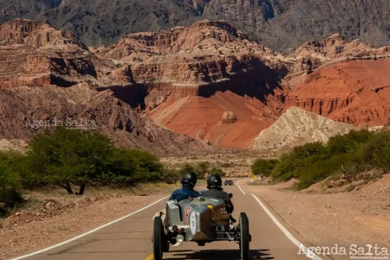 El regreso a la ciudad de Salta se concretó el sábado por la tarde para la entrega de premios