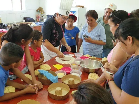 Conocé el cronograma de los talleres de elaboración de huevos y roscas de Pascuas