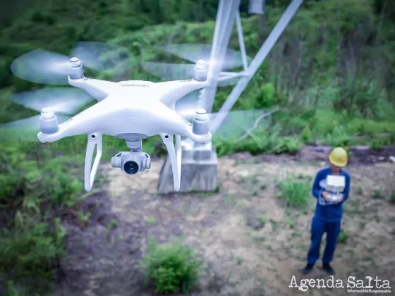 Usarán drones para tender el cable del teleférico Salta