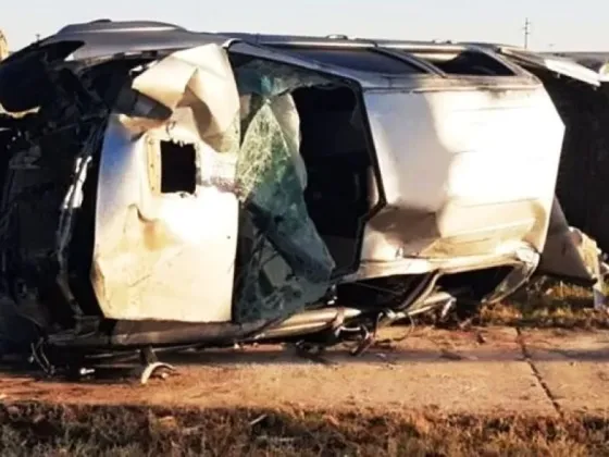 Accidente fatal: una camioneta chocó contra un poste y una adolescente murió en la ruta