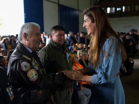 Bettina Romero: “Los héroes de Malvinas permanecerán por siempre en la memoria del pueblo argentino”