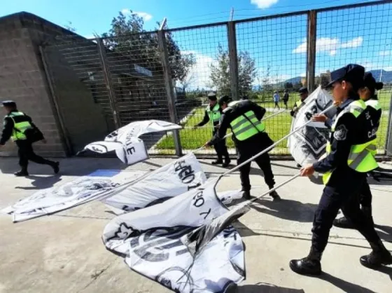 La policía demoró a 31 salteños durante el partido de Central Norte