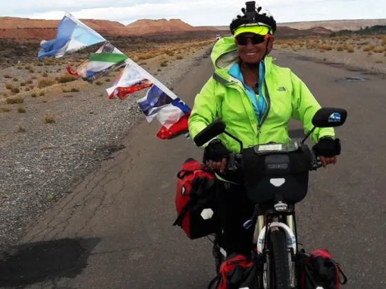 Con 73 años, es cicloviajera y sufrió un accidente en un paso internacional: “No me quita las ganas de seguir”