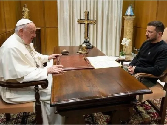 Volodimir Zelenski se reunió con el Papa Francisco en el Vaticano