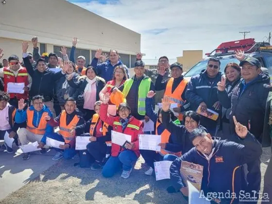 Hicieron el curso de chofer y 21 ya tienen trabajo en mineras