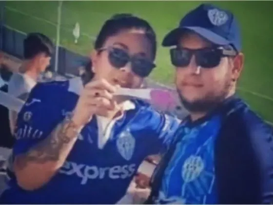 Un hincha Albo se enteró que iba a ser padre en la cancha