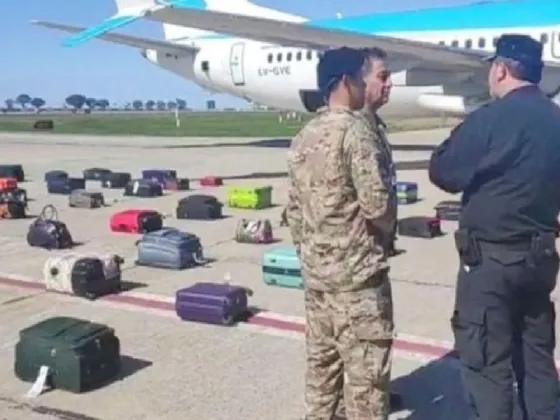 Aerolíneas Argentinas despidió a la azafata que realizó la amenaza de bomba en un vuelo que iba a Miami