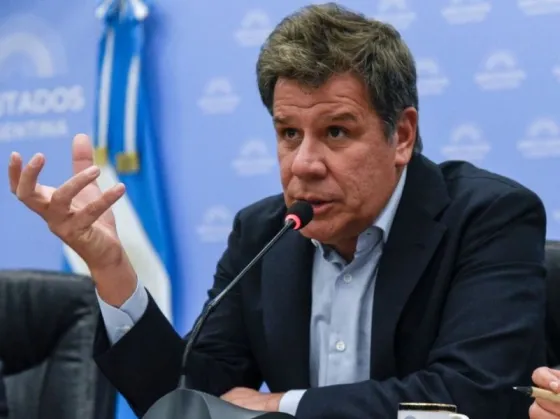 Sin margen en la UCR, Facundo Manes bajó su candidatura presidencial y no competirá en las PASO