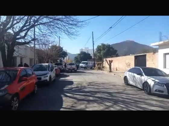 Encontraron a un hombre sin vida en pleno macrocentro salteño