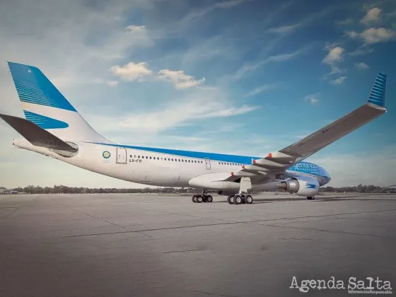 Un niño de 2 años se descompensó en un vuelo de Aerolíneas Argentinas y el avión debió volver, pero el menor murió en Aeroparque