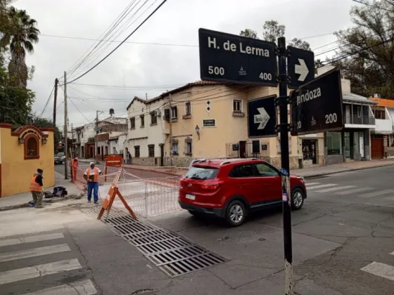 La Municipalidad trabaja en la recuperación de calzada de las calles del macrocentro