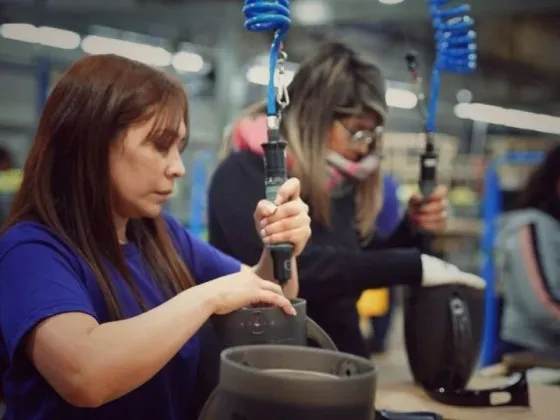 La actividad económica volvió a caer en mayo: tuvo un retroceso de 5,5% en el último año