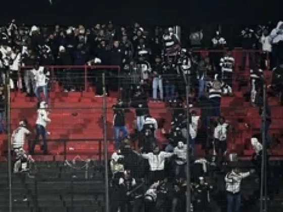 Una gigantesca avalancha que pudo terminar en tragedia en el estadio Marcelo Bielsa de Newell's