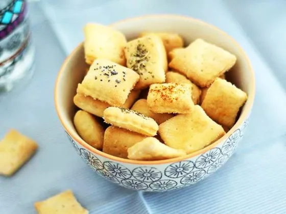 Receta económica de galletas saladas para el mate que se deshacen en la boca