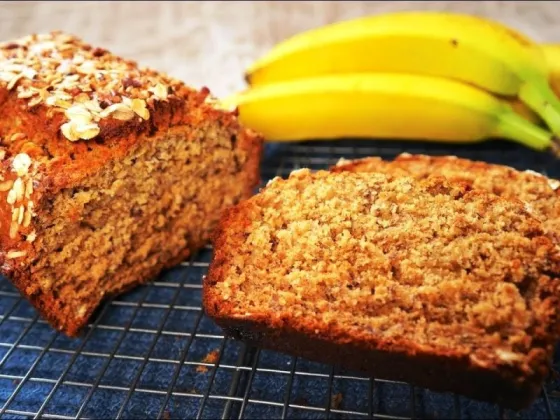 Para el desayuno: Nutritivo pan de avena y plátano