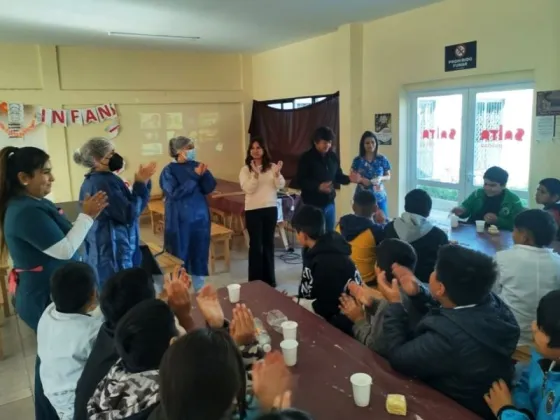 Grupos de niños participaron de una charla sobre cuidados bucales