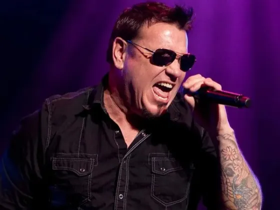 Murió el vocalista de Smash Mouth Steve Harwell a los 56 años