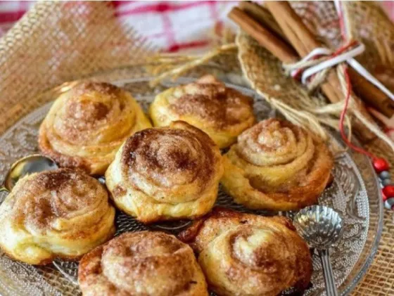 Rollos de canela y manzana integrales y más rápidos