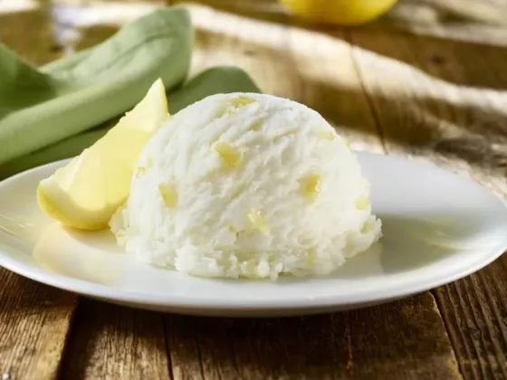 Cómo hacer helado de limón casero: la receta sencilla y con pocos ingredientes