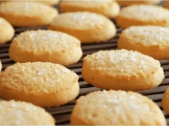 La exquisita receta de polvorones de limón, ideal para los mates de la tarde