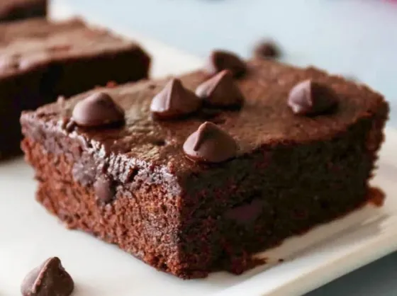 Cómo hacer deliciosos brownies sin harina ni azúcar: la receta fácil y económica