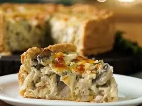 Tarta de pollo y zapallitos: la receta fácil y económica para un almuerzo saludable