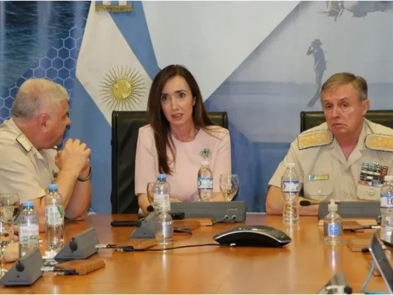 Victoria Villarruel visitó los edificios y la plana mayor de la Policía Federal, Gendarmería y Prefectura