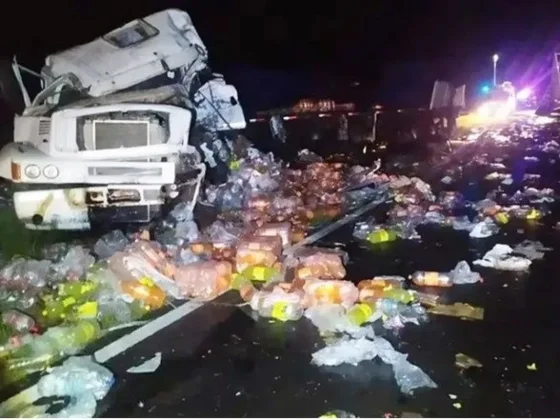 Tragedia en Córdoba: dos camioneros murieron en un choque frontal