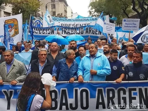 Contra el DNU de Milei, la CGT se moviliza a Tribunales con otras organizaciones gremiales