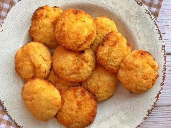 Galletas de coco y naranja sin harina ni manteca: una receta fácil y barata para la hora del mate