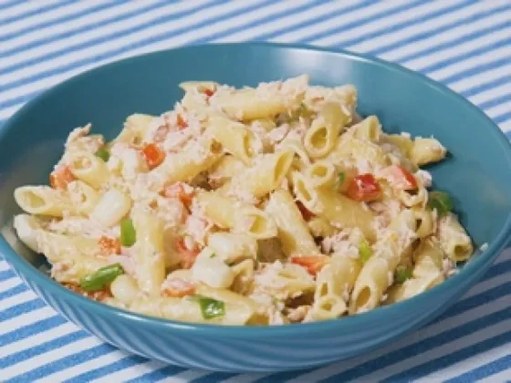 Fresco y económico: la receta más sencilla para hacer ensalada de fideos