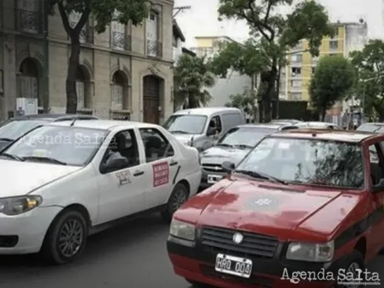 Aumentarán las multas para salteños que trabajen como remises sin habilitación