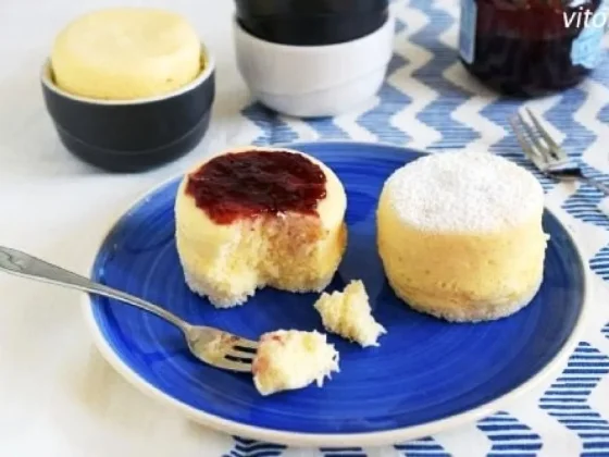 Postre de coco sin azúcar: listo en 2 minutos en el microondas para el antojo de dulce