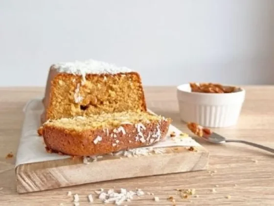 Budín de dulce de leche: espojoso, súper fácil y perfecto para la hora del mate