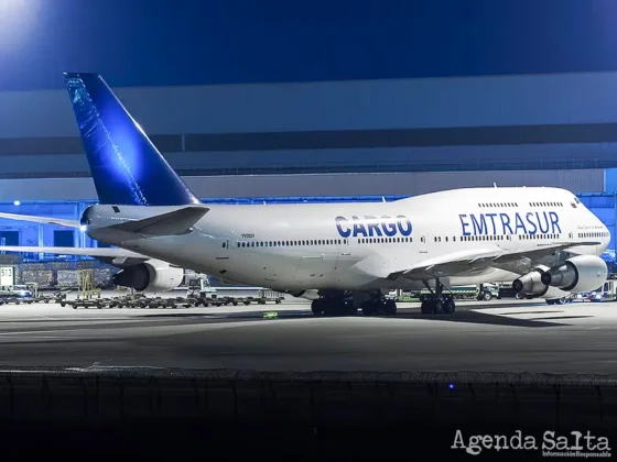 El avión venezolano-iraní retenido en Ezeiza dejó el país luego de un año y 8 meses