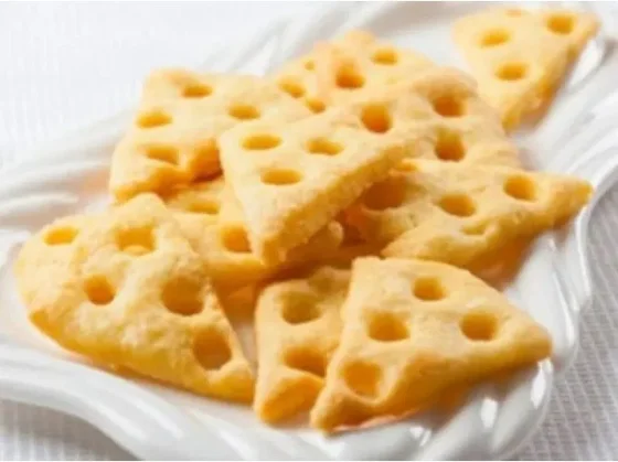 Galletas de queso crujientes para el mate o la picada en solo 45 minutos