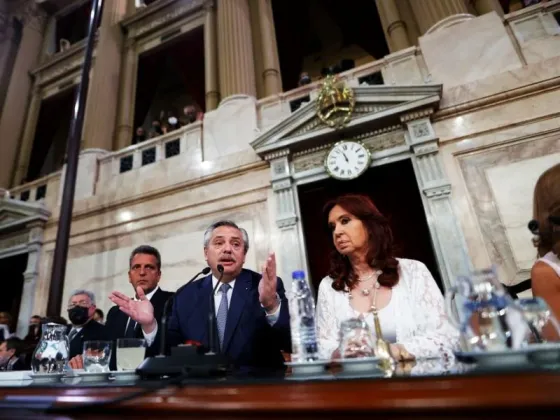 Alberto Fernández y Cristina Kirchner están hablando por teléfono para definir el sucesor de Martín Guzmán en Economía