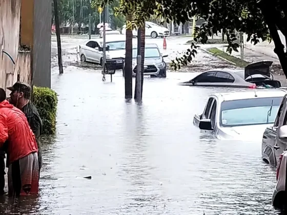 Corrientes sufre las lluvias: El gobierno calificó al temporal como la peor catástrofe climática de la provincia