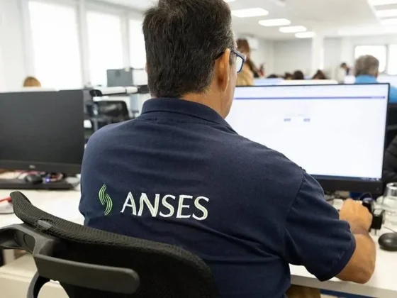 ANSES y Milei confirmaron un tremendo beneficio para AUH, AUE y Progresar