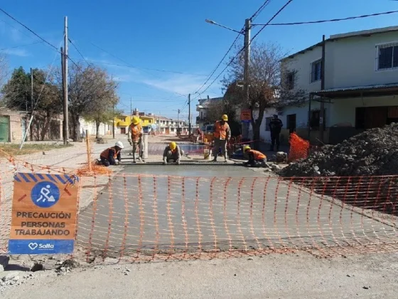 Continúan las tareas de hormigonando en diversas calles de la ciudad