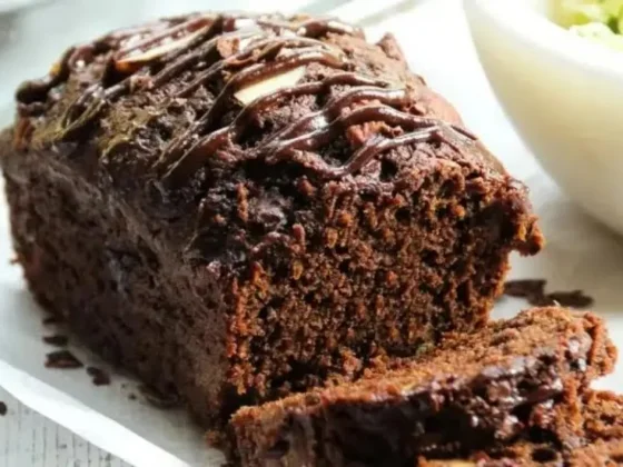 Budín de chocolate y nuez sin harina ni manteca: un postre esponjoso, rico y saludable